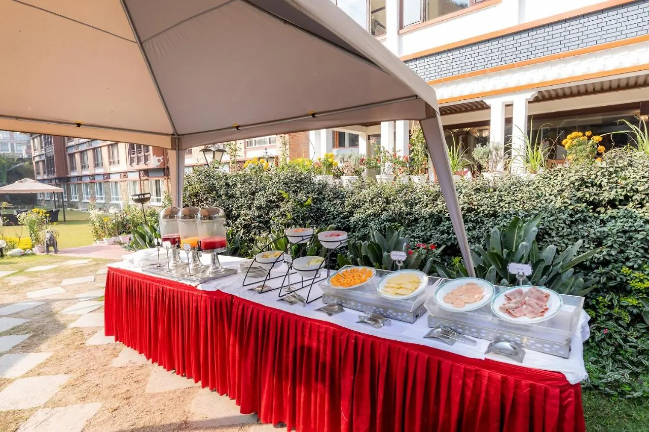 The Malla Hotel - Thamel, 2 Km To Swayambhunath Temple Kathmandu 5*,