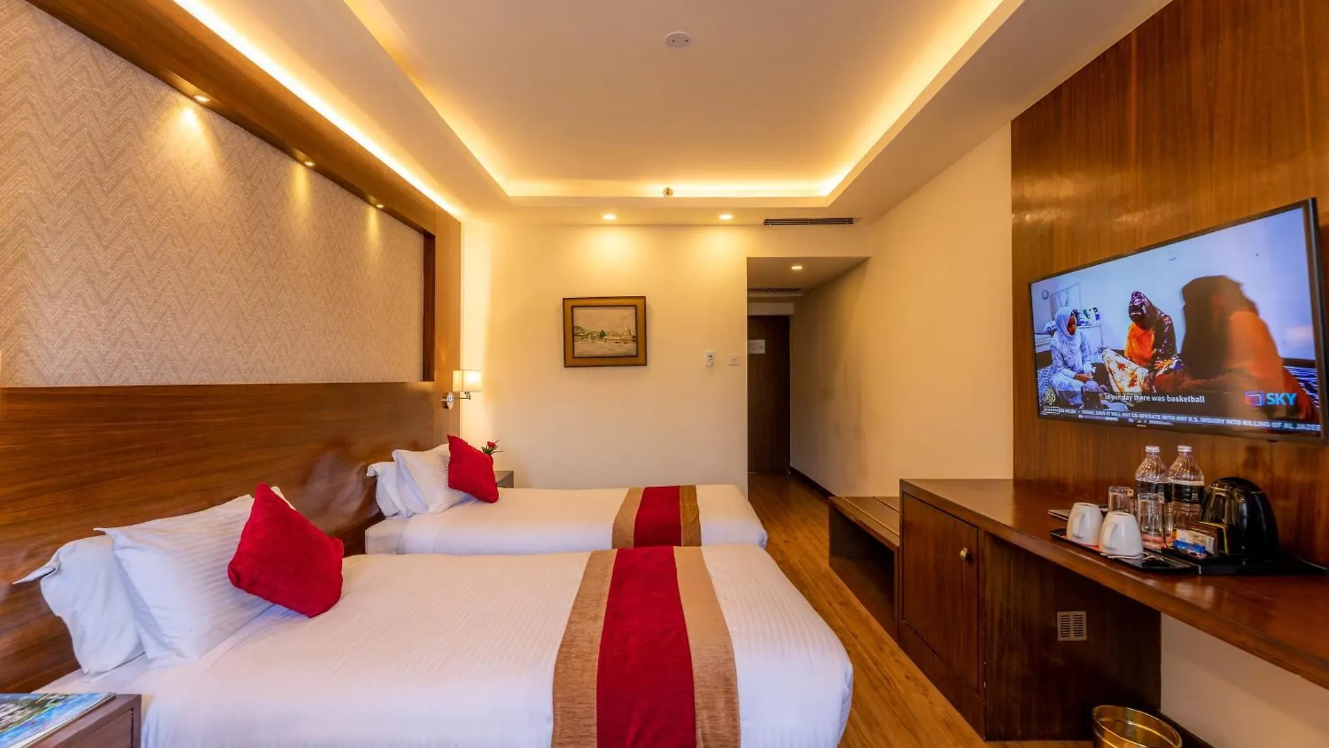 The Malla Hotel - Thamel, 2 Km To Swayambhunath Temple Kathmandu 5*,  Nepal